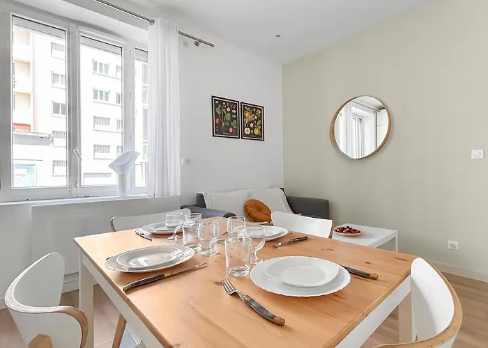 Daire Lumineux T2 A Grenoble, Calme Et Confortable Grenoble