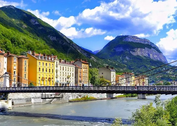 Lumineux T2 A Grenoble, Calme Et Confortable דירה *